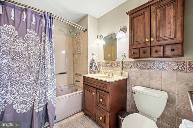 354 BROOKWOOD DR, Downingtown, PA 19335
