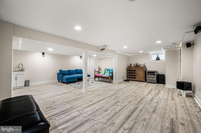 354 BROOKWOOD DR, Downingtown, PA 19335