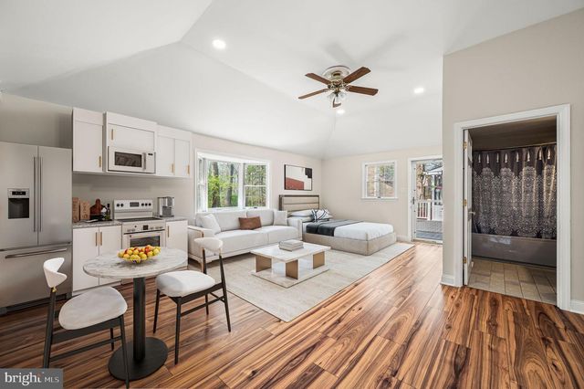 354 BROOKWOOD DR, Downingtown, PA 19335
