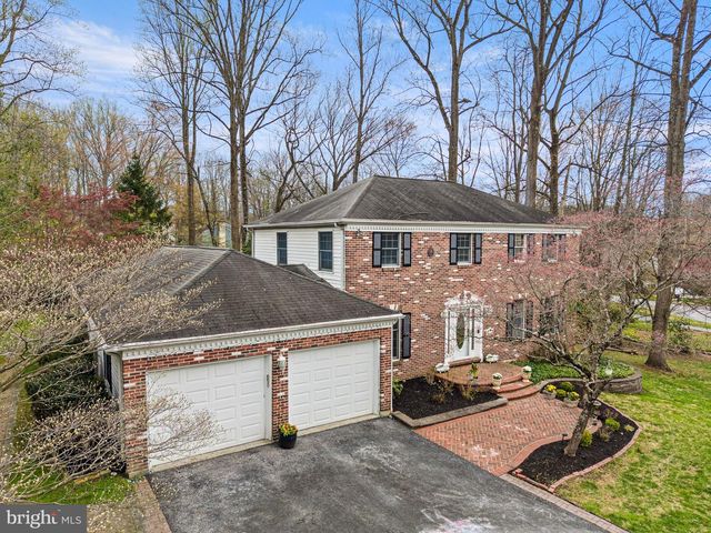 354 BROOKWOOD DR, Downingtown, PA 19335