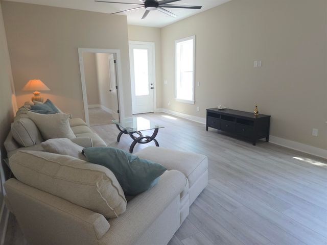 535 Mary Lou Ave., Murrells Inlet, SC 29576