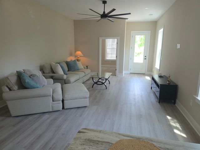 535 Mary Lou Ave., Murrells Inlet, SC 29576