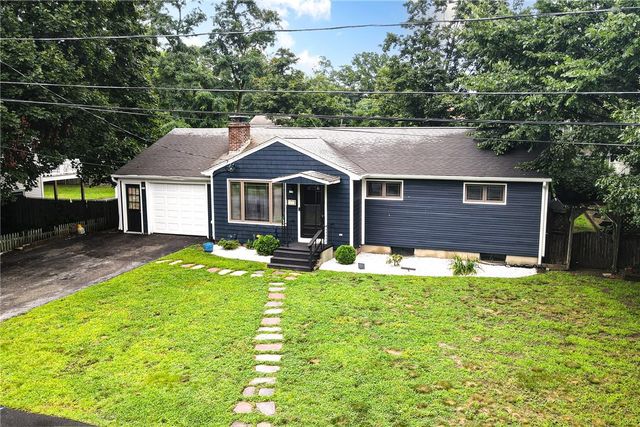 123 Lockhaven Road, Warwick, RI 02889