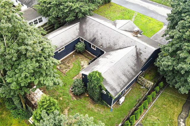 123 Lockhaven Road, Warwick, RI 02889