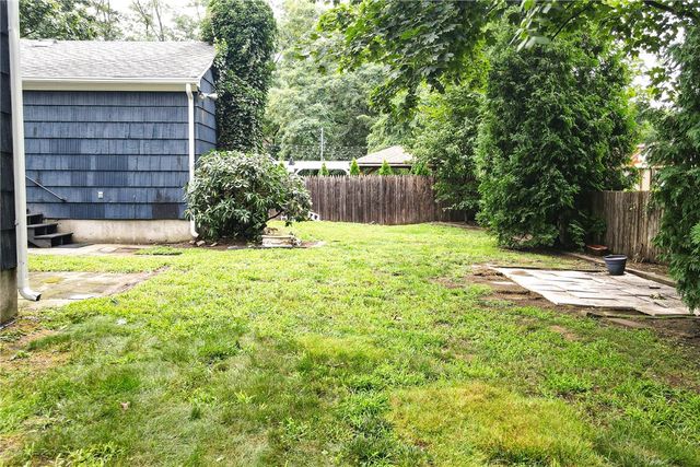 123 Lockhaven Road, Warwick, RI 02889