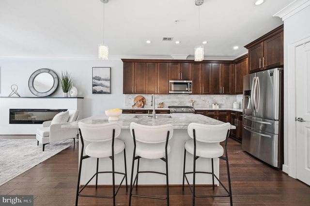 43565 MICHIGAN SQ, Leesburg, VA 20176