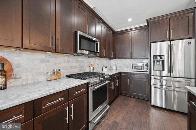 43565 MICHIGAN SQ, Leesburg, VA 20176