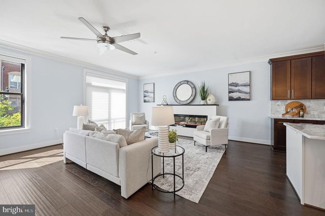 43565 MICHIGAN SQ, Leesburg, VA 20176