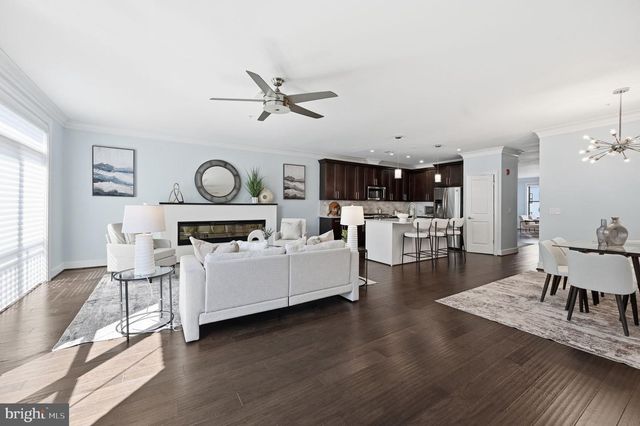 43565 MICHIGAN SQ, Leesburg, VA 20176