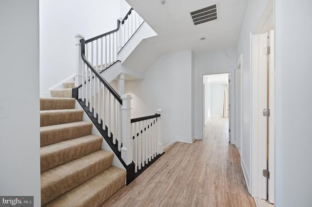 43565 MICHIGAN SQ, Leesburg, VA 20176