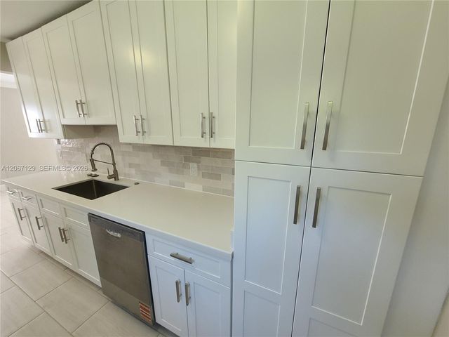 1240 NE 207th Terrace, Miami, FL 33179