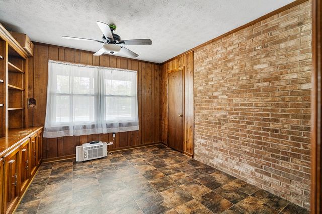 42 Maringo Creek Road, Phenix City, AL 36869