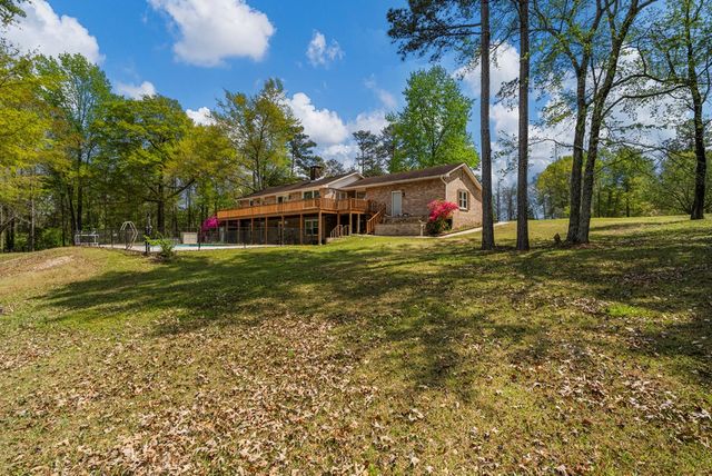 42 Maringo Creek Road, Phenix City, AL 36869