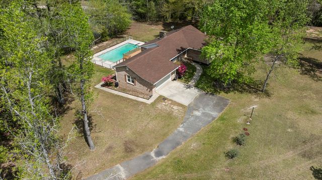 42 Maringo Creek Road, Phenix City, AL 36869