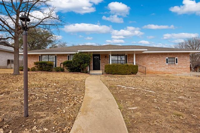220 Spanish Oak Lane, Kerrville, TX 78028