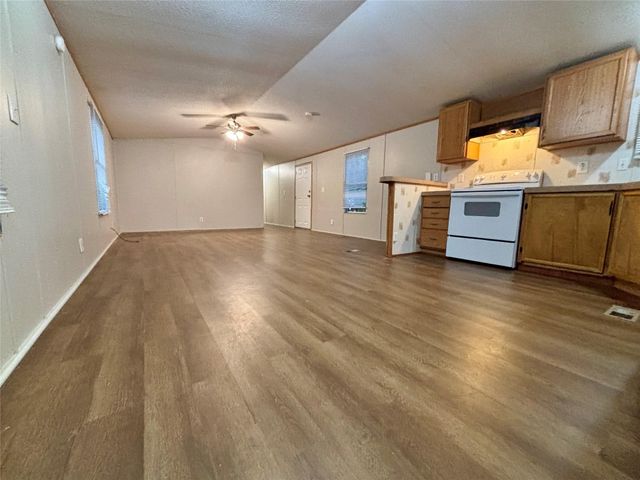 13295 Pecan Tree Drive, Willis, TX 77318