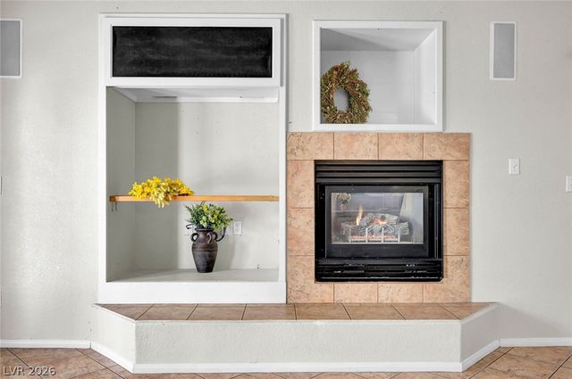 8963 Crystal Lagoon Court, Las Vegas, NV 89147