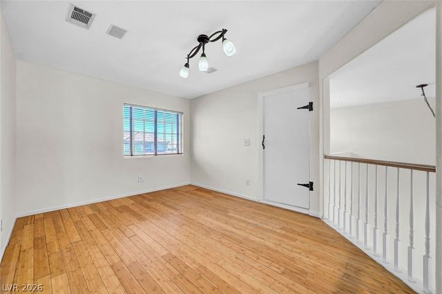 8963 Crystal Lagoon Court, Las Vegas, NV 89147
