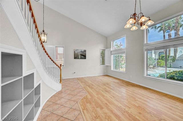 8963 Crystal Lagoon Court, Las Vegas, NV 89147