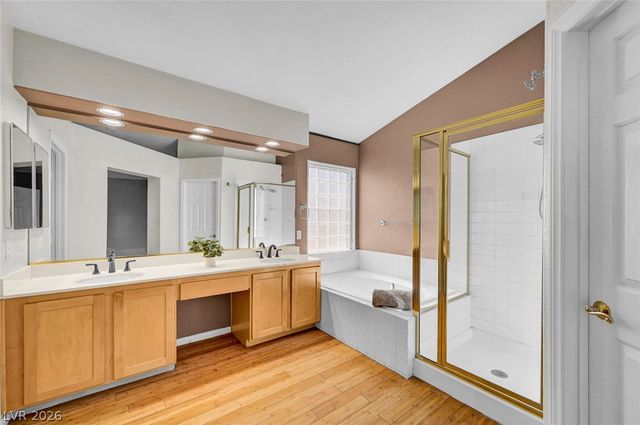8963 Crystal Lagoon Court, Las Vegas, NV 89147