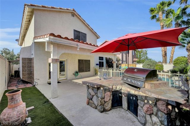 8963 Crystal Lagoon Court, Las Vegas, NV 89147