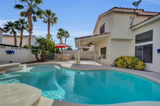 8963 Crystal Lagoon Court, Las Vegas, NV 89147