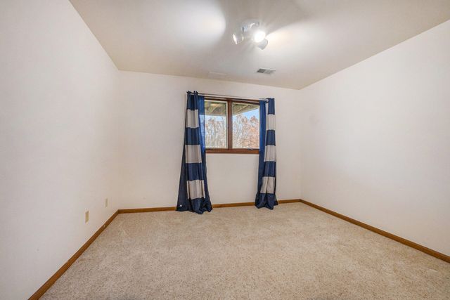 1792 Forest Lake Drive Se, City Of Kentwood, MI 49546