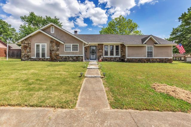 4204 SHADOWFALL DR, Memphis, TN 38141