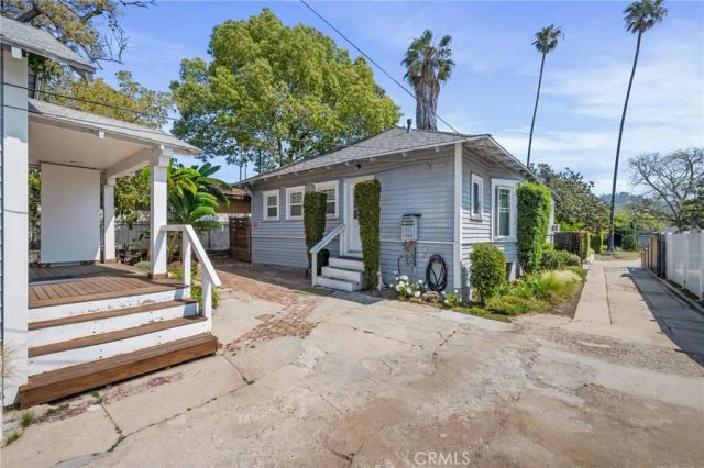 1251 N Commonwealth, Los Angeles, CA 90029