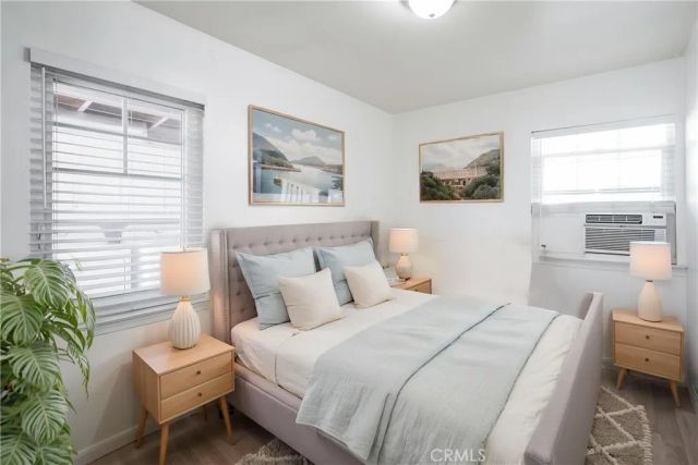 1251 N Commonwealth, Los Angeles, CA 90029