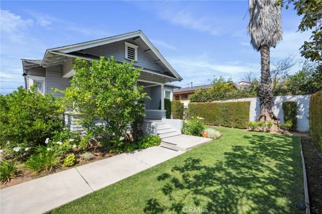 1251 N Commonwealth, Los Angeles, CA 90029