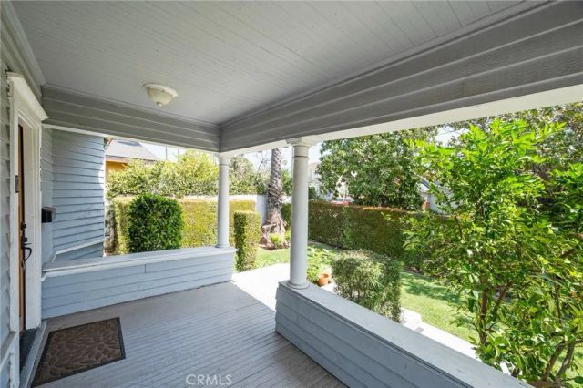 1251 N Commonwealth, Los Angeles, CA 90029