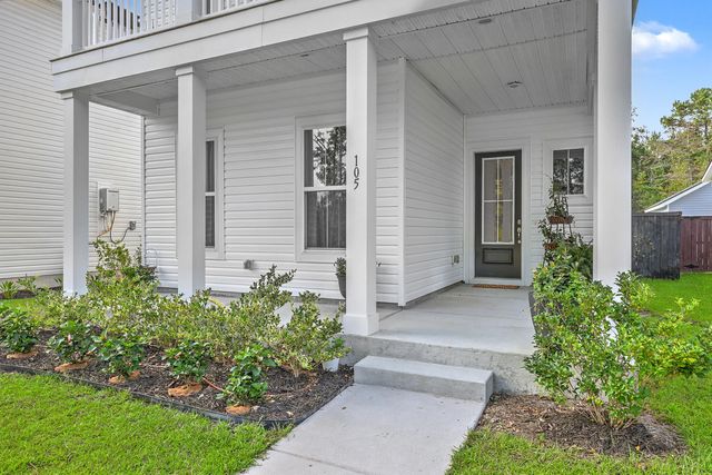 105 Osprey Ridge Lane, Summerville, SC 29483
