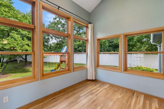 4601 Fairway Hills Drive, Eagan, MN 55123