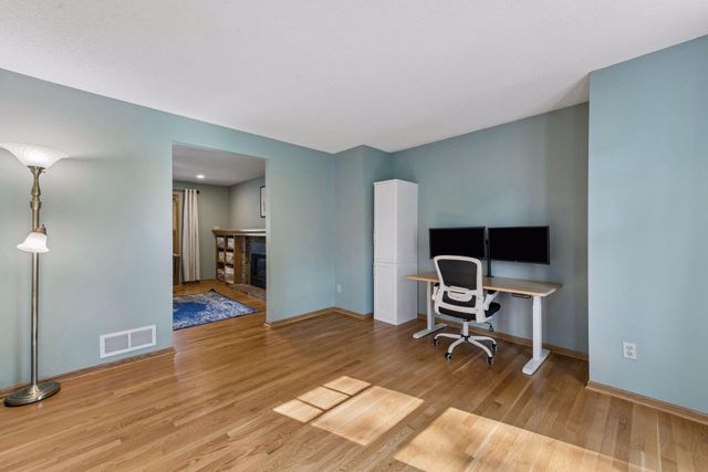 4601 Fairway Hills Drive, Eagan, MN 55123