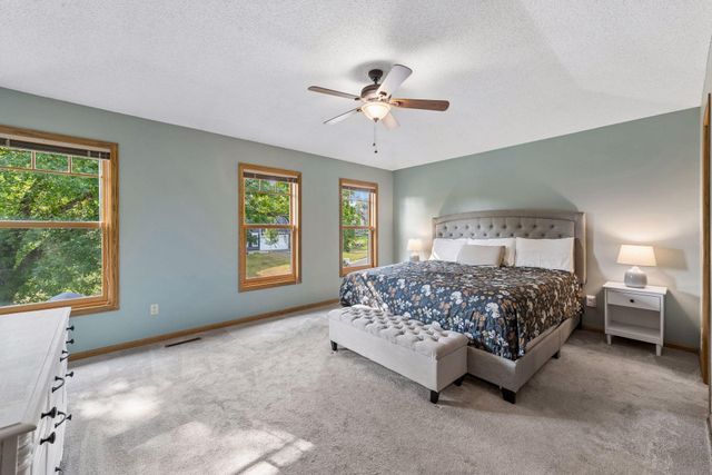 4601 Fairway Hills Drive, Eagan, MN 55123