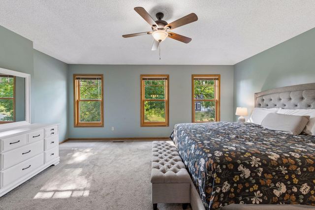 4601 Fairway Hills Drive, Eagan, MN 55123