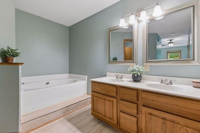 4601 Fairway Hills Drive, Eagan, MN 55123