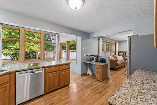 4601 Fairway Hills Drive, Eagan, MN 55123