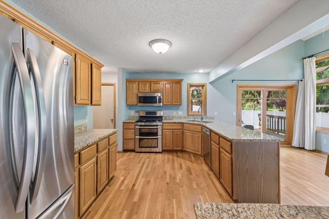 4601 Fairway Hills Drive, Eagan, MN 55123