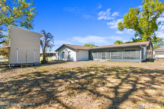 726 Cleaves Street SE, Palm Bay, FL 32909