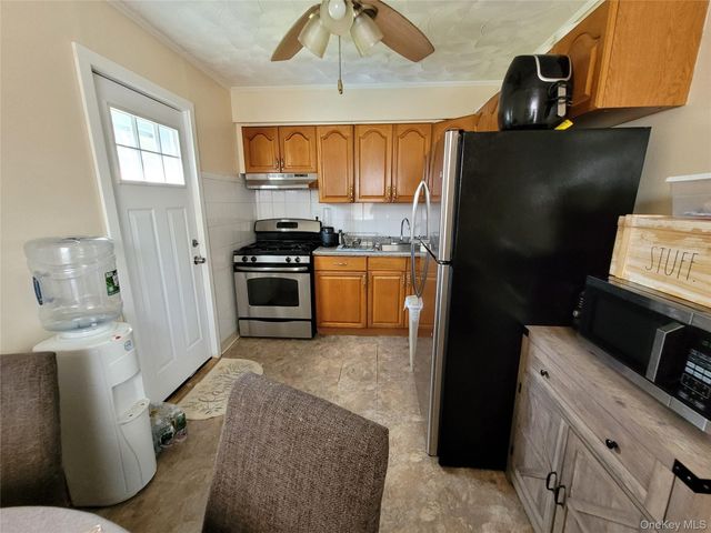 44 Circle Drive, Hempstead, NY 11550