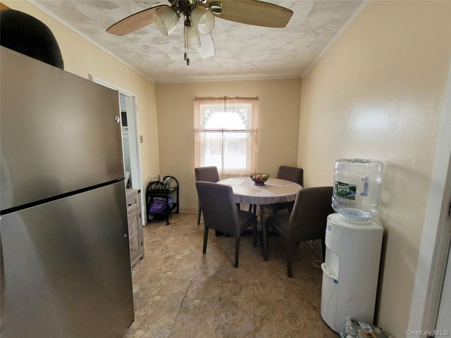 44 Circle Drive, Hempstead, NY 11550