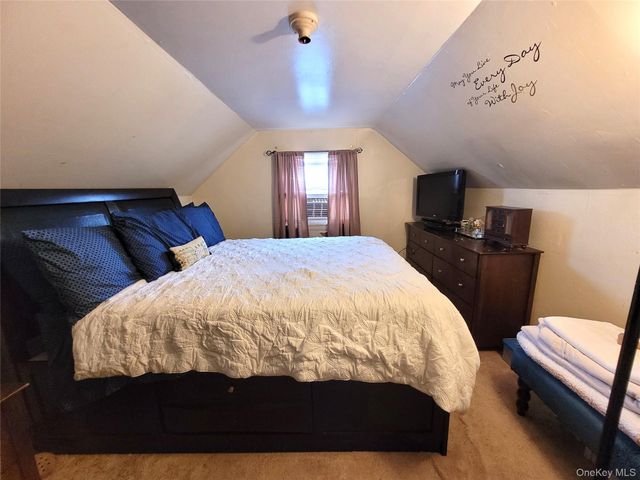 44 Circle Drive, Hempstead, NY 11550