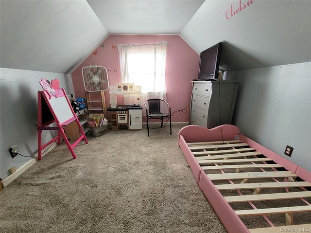 44 Circle Drive, Hempstead, NY 11550