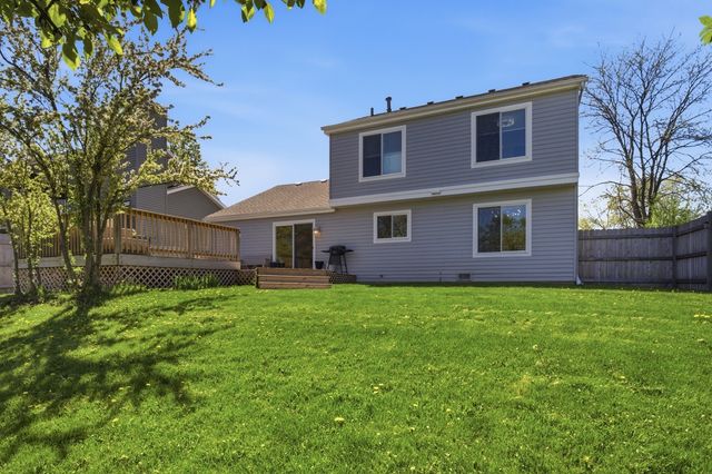 221 Stafford Drive, Mundelein, IL 60060