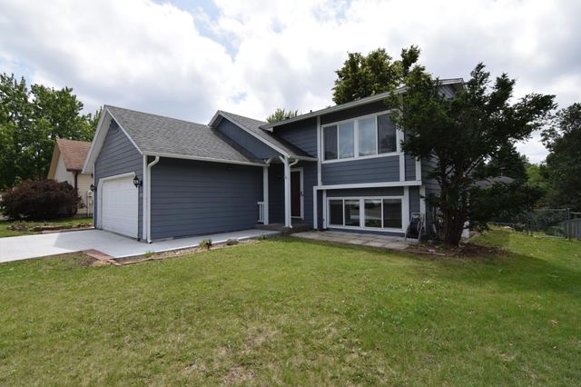 4743 Ridgewind Trail, Eagan, MN 55122