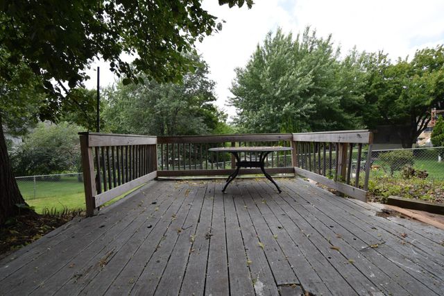4743 Ridgewind Trail, Eagan, MN 55122