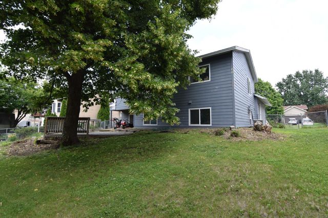 4743 Ridgewind Trail, Eagan, MN 55122