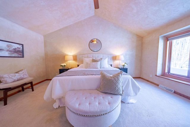 1060 Tahoe COURT, Menasha, WI 54952